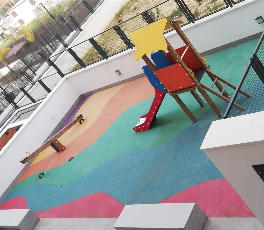 Apartamento Servet, Parking Gratuito Bormujos Buitenkant foto